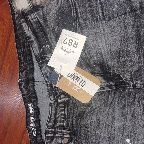 Royal 7even denim shorts NWT - Picture 3 of 5
